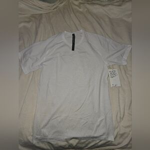 Lululemon White Short Sleeve Shirt